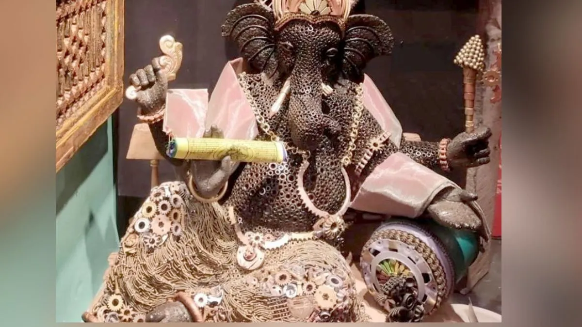 सहारनपुर में ऑटो मोबाइल और सिलाई मशीन के पुर्जाें से तैयार उत्पादों की विदेशों तक डिमांड, कीमत जानकर रह जाएंगे दंग
